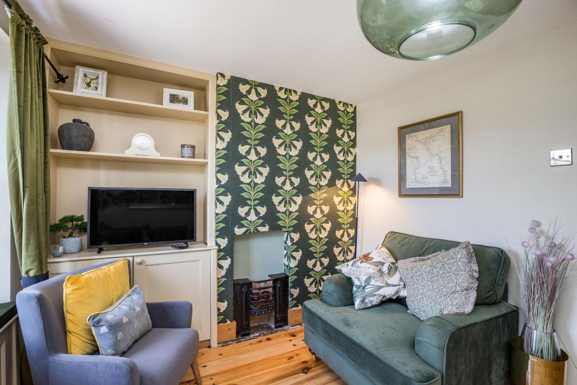 4 Canalside Cottages Towcester Bagian luar foto